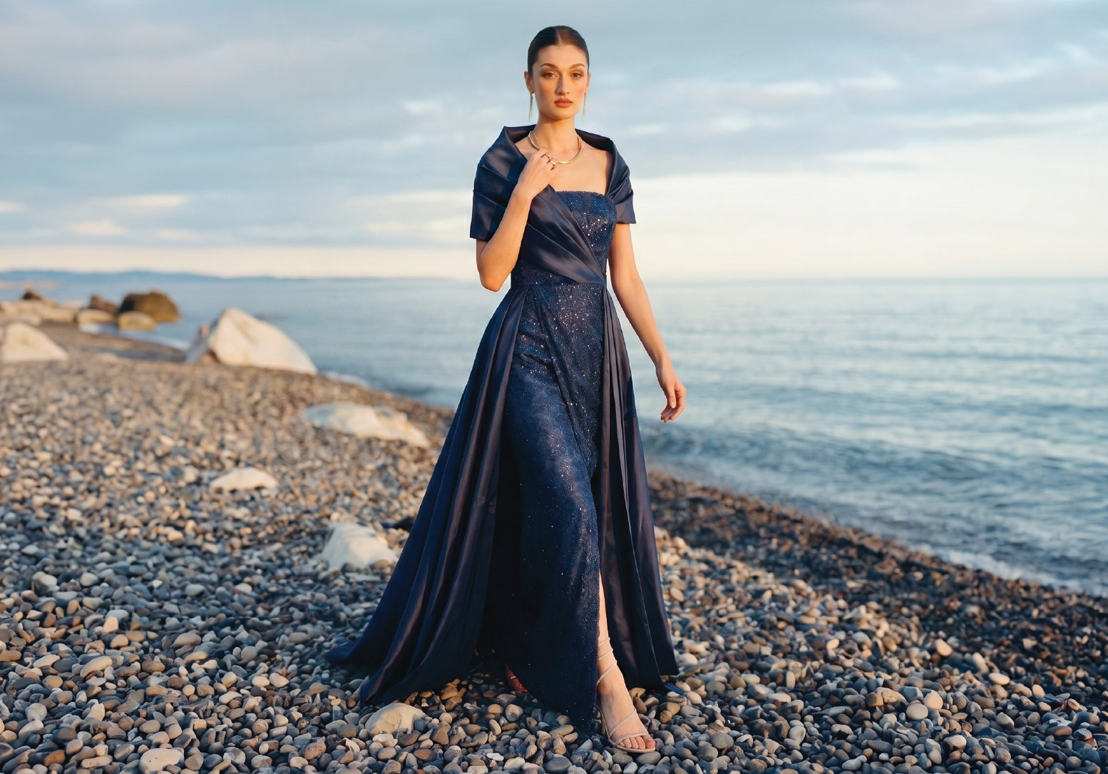 Luxury Designer Dresses Sale | MOOEI Evening Wear | MOOEi Luxury Designer Dresses Sale | MOOEI Evening Wear | MOOEi