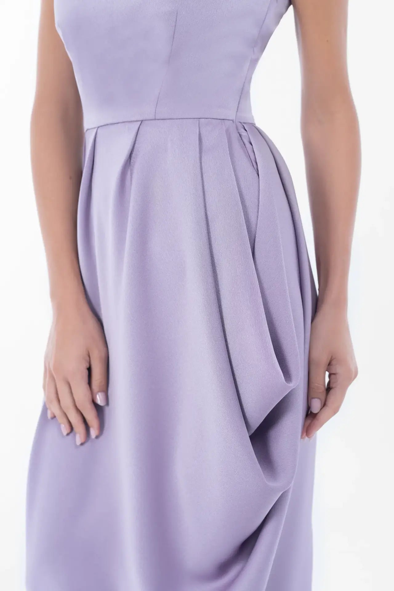 Opium Dress | Elegant Evening Wear for Special Occasions | MOOEi Opium Dress | Elegant Evening Wear for Special Occasions | MOOEi