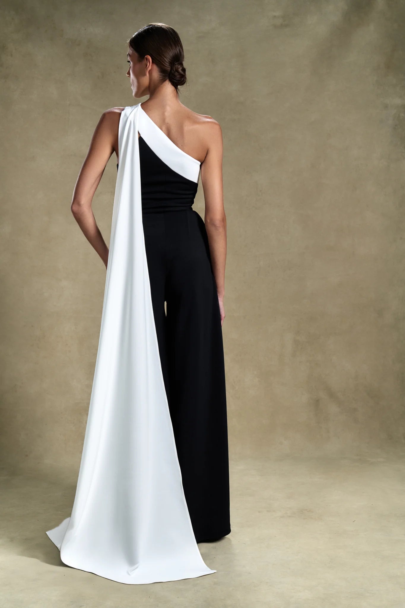 Monarch Drape - Elegant One-Shoulder Evening Jumpsuit | MOOEi Monarch Drape - Elegant One-Shoulder Evening Jumpsuit | MOOEi