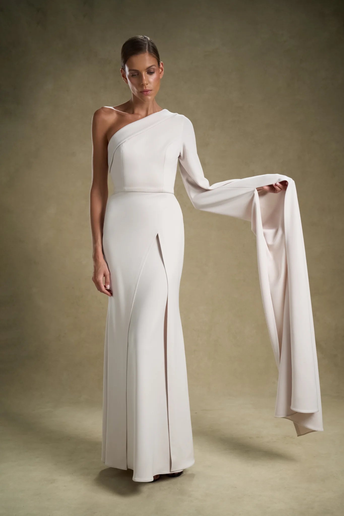 Ivory Monarch - Elegant One-Shoulder Evening Gown | MOOEi Ivory Monarch - Elegant One-Shoulder Evening Gown | MOOEi