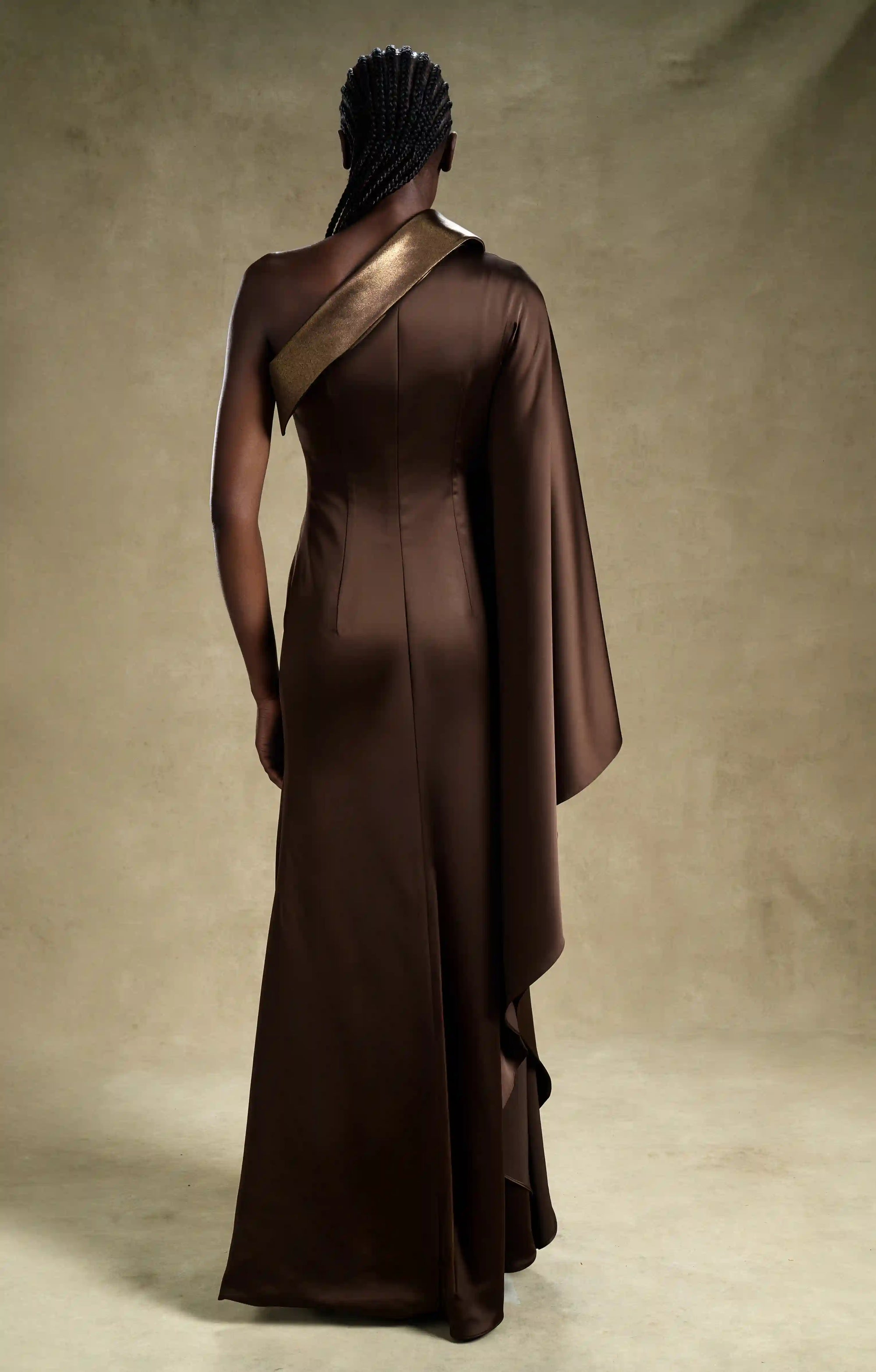 Bronze Majesty - Elegant Evening Wear for Women Bronze Majesty - Elegant Evening Wear for Women