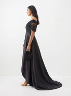 فستان كارولينا 